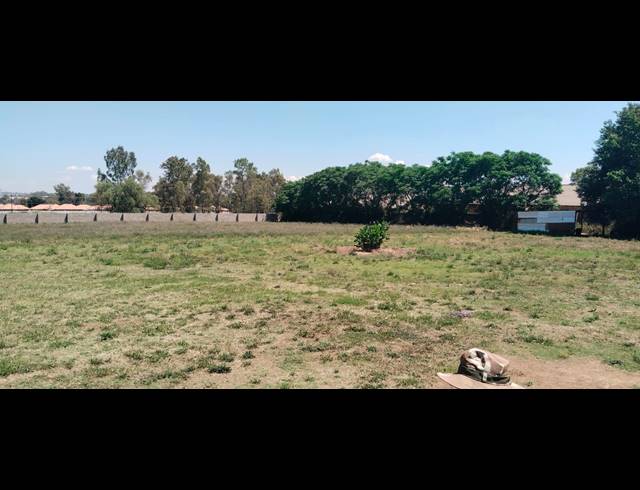 5,620M² VACANT LAND FOR SALE IN RIVERSDALE